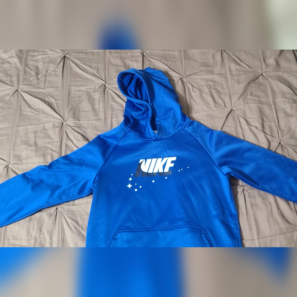 Nike Hoodie Youth Large